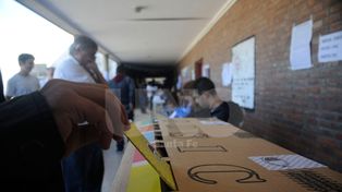 Faltan cargar 150.000 votos de las elecciones