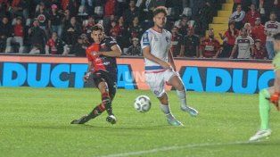 Eric Meza viajará en las próximas horas para firmar su contrato como nuevo refuerzo de Estudiantes.