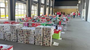 Nochebuena solidaria: 15 mujeres reunieron 2.500 cajas navideñas para familias vulnerables