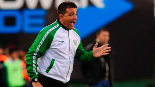 El rosarino Claudio Vivas dejó de ser el DT de Banfield