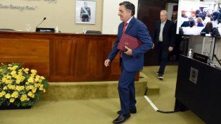 Oliva apunta a alguien de otra provincia por el robo al municipio