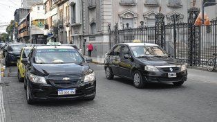 Suba de tarifas: el servicio de taxis en Santa Fe tendrá un nuevo aumento desde este sábado.