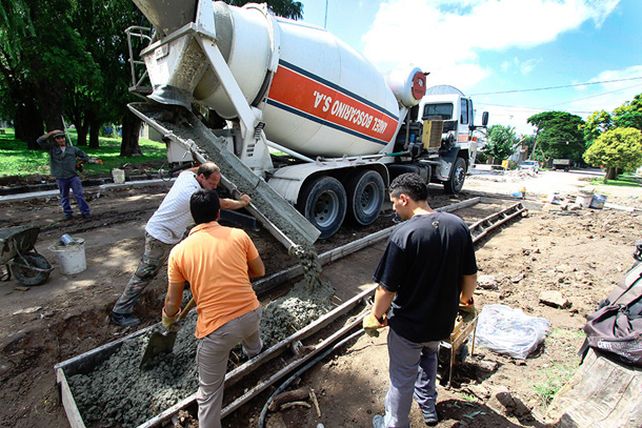 Está en marcha la apertura de calle en Mitre y Pedro de Vega
