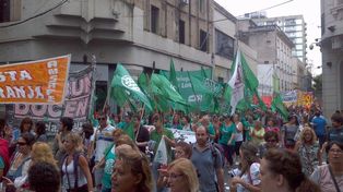 Estatales y docentes, en alerta por la advertencia de Lifschitz por el pago de salarios y el aguinaldo