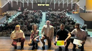 Trescientas personas recibieron certificados al completar los cursos de oficios del departamento General López