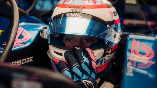Franco Colapinto, en el cockpit del Alpine A526 durante el GP de China de la Fórmula 1.