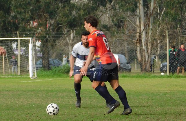 Ateneo Inmaculada expone la punta en el clásico colegial