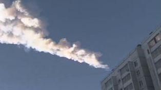 Cayó un meteorito en Rusia que provocó heridas a 500 personas y daños en seis ciudades