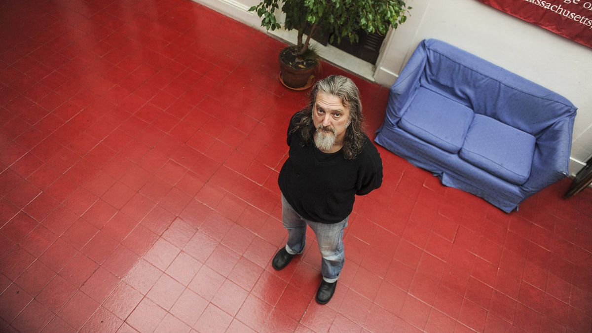 Pollo Raffo: La música que hago es como un locro sonoro