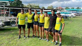 Regatas de Santa Fe compitió en la primera regata oficial del año en Villa Constitución.