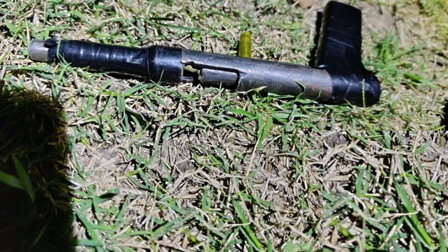 Un hombre herido con dos disparos de arma de fuego tipo tumbera fue trasladado al hospital San Martín de Paraná desde La Paz