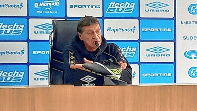 Falcioni no dudó: Colón siempre fue al frente