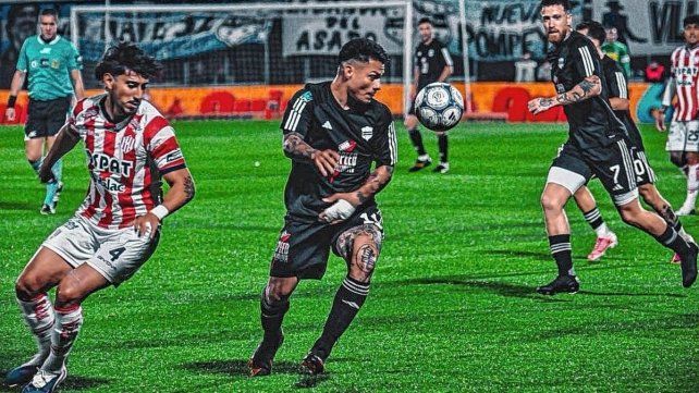 Unión cortó la sequía ante Riestra, pero los números reflejan una mejoría insuficiente