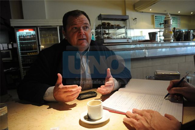 Se robaron 80 mil pesos en efectivo de la heladería Necochea