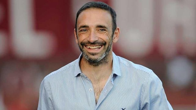 El t&eacute;cnico ser&aacute; presentado cuando llegue a Santa Fe y la situaci&oacute;n por la pandemia lo permita.