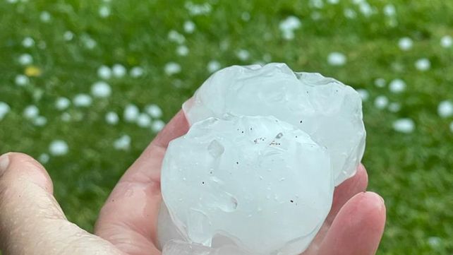 Algunas piedras llegaron a tener el tamaño de una pelota de tenis. 