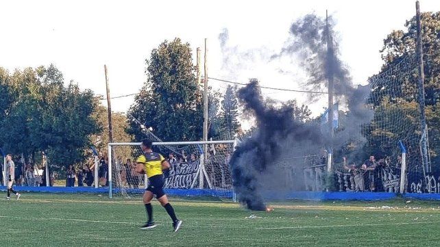 En el final del choque entre Ciclón Racing y Unión Arroyo Seco se registraron incidentes.