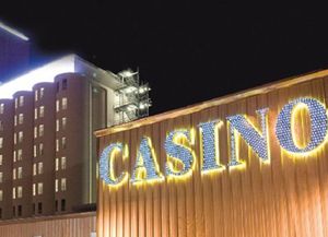El Casino ejecutó su amenaza: echa trabajadores por la suba de una tasa