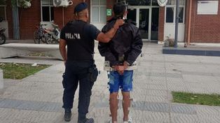 Detuvieron a un ladrón mientras escapaba con objetos robados de una vivienda en Santo Tomé