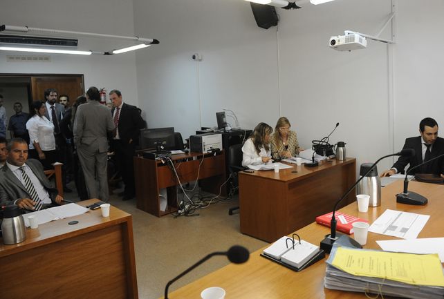 En Tribunales. Los policías fueron sobreseídos