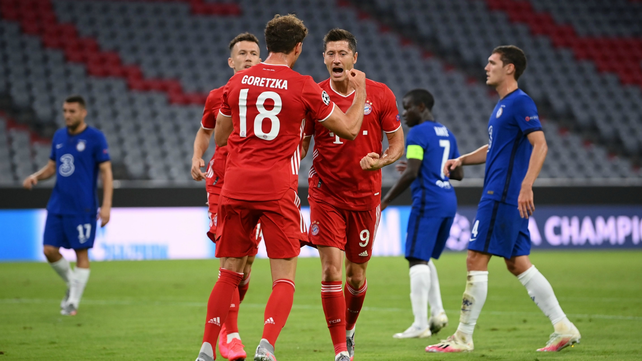 Bayern aplastó a Chelsea y avanzó a cuartos de la Champions