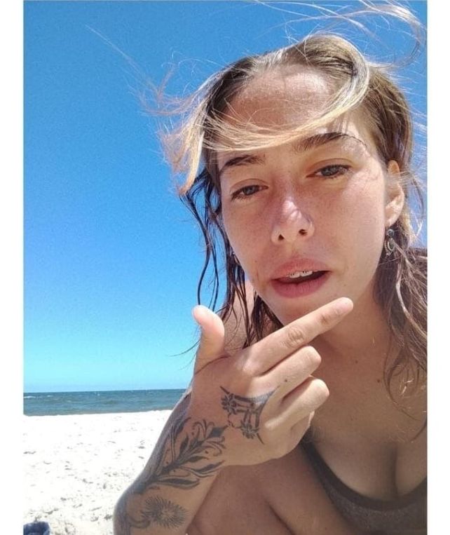 Quién era la joven argentina de 18 años que fue encontrada muerta en una playa de Punta del Este