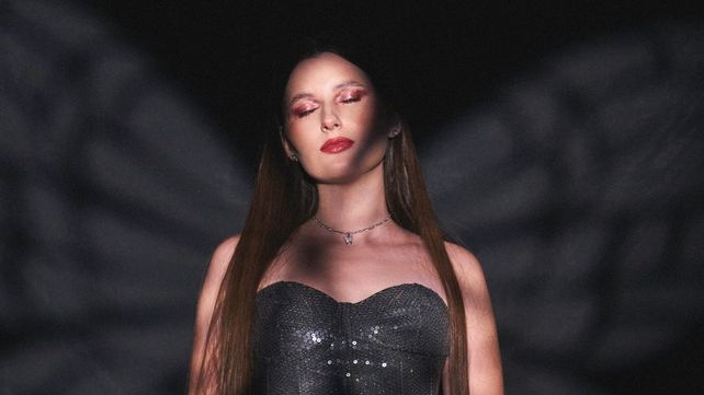 La rosarina Delfina acaba de estrenar su segundo disco solista