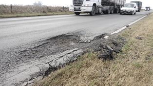 El deterioro genera peligro latente en distintas carreteras nacionales que pasan por la provincia de Santa Fe.