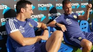 Scaloni y Batista se reunieron por el Preolímpico