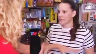 Antes parecía un delito hablar de dólares. Esto debería haber sido así desde siempre, como en otros países del mundo, dijo la kiosquera que cotizó los caramelos en dólares&nbsp;