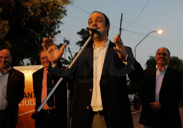 Santa Rosa de Lima: se inauguraron nuevas obras de iluminación