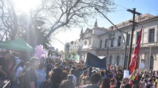 Quinta Marcha Federal Universitaria en Santa Fe: la comunidad educativa salió a las calles para exigir el cumplimiento de la Ley de Financiamiento
