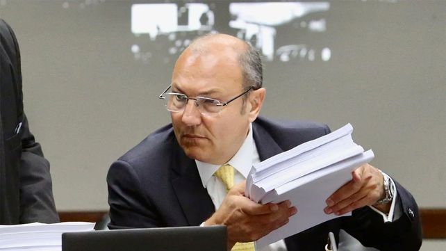 El Consejo de la Magistratura de la Nación resolvió suspender al juez federal Gastón Salmain y aprobó por unanimidad el inicio del proceso para su remoción.