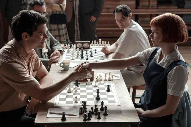Gambito de dama, el Sueño Americano a través del ajedrez - Gatrópolis