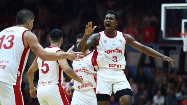 Unión visita a Racing con la urgencia de reencontrarse con la victoria