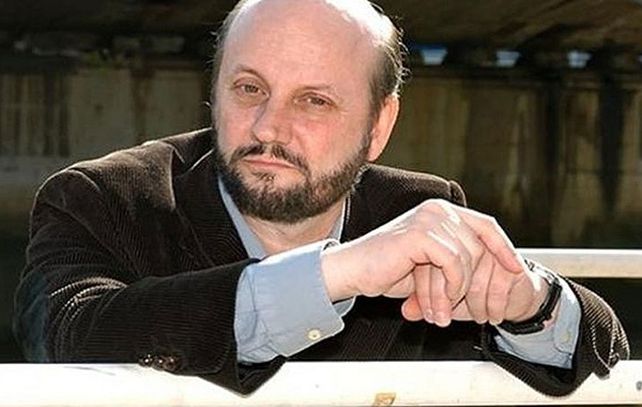 El director de cine cuestionó la propuesta del gobierno de Scioli.