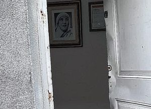 Delincuentes robaron y destruyeron las instalaciones de la Fundación Conin en el barrio Santa Lucía