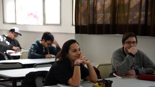 Instantánea de una clase de Ingeniería en sistemas de la UTN: la incidencia de las mujeres es minoritaria en este tipo de carreras.
