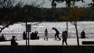 El tiempo en Rosario: sigue el calor en un miércoles casi sin nubes