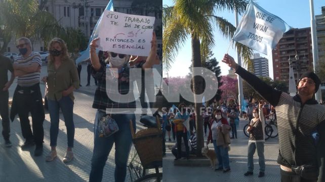 13S. Cientos de santafesinos llegaron en vehículos a la plaza 25 de Mayo para manifestarse.