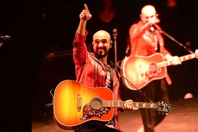 Abel Pintos dio un show contundente con 25 temas