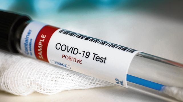 Perotti dijo que aumentarán los hisopados para detectar el coronavirus.