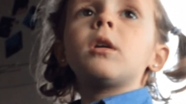 Una niña reta a su papá por haber insultado a los jugadores de la Selección Argentina