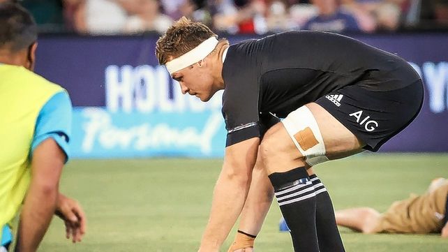 Los All Blacks homenajearon al inolvidable Diego Armando Maradona ante del partido frente a Los Pumas argentinos.