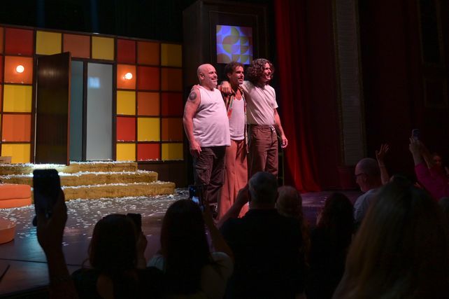 Ni media palabra en el Teatro Broadway
