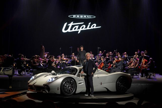 El casildense Horacio Pagani el día de la presentación del majestuoso Utopia. 