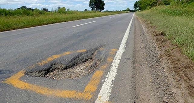 Pozos en la ruta 11.