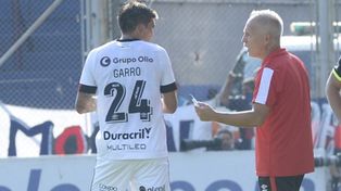 Ultimo acto. Taffarel finalizó su ciclo en la primera de Newell’s con una derrota.