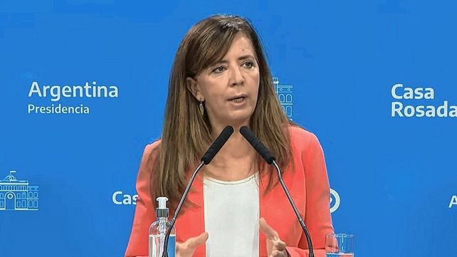 Cerruti negó las versiones de que se iba a posponer la conmemoración del Día de la Soberanía.