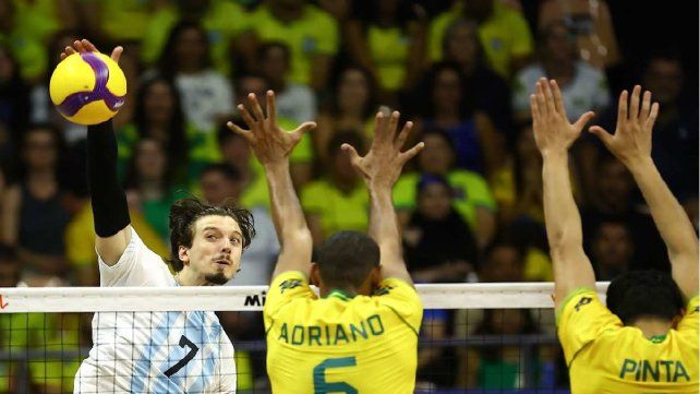 Argentina cayó 3-2 ante Brasil por la última fecha del Week 1